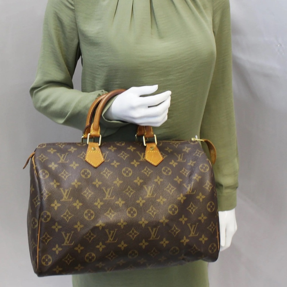 LOUIS VUITTON Speedy 30